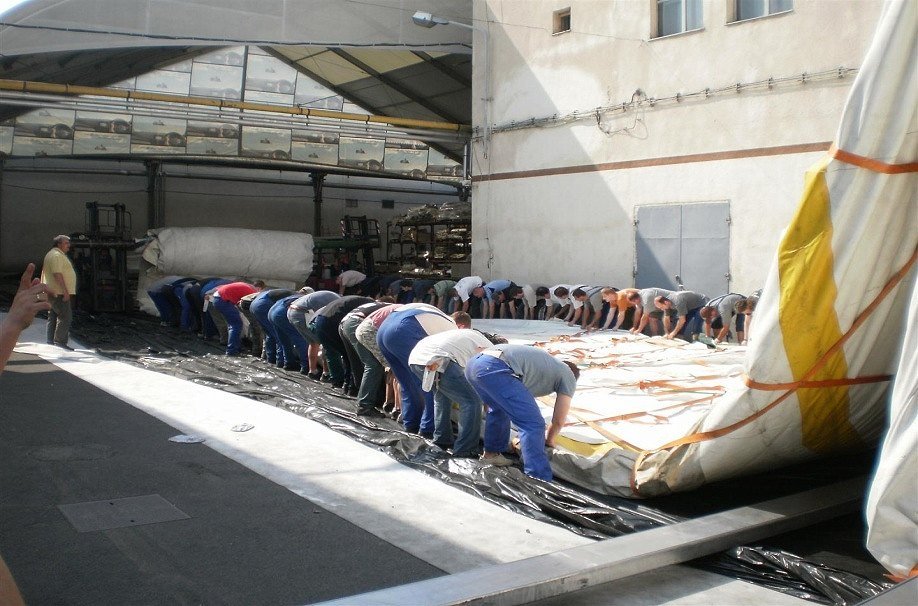 Liamanoliustadion bukarest19 918x606t5 ic