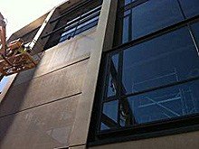 Bbi berlin repter05 220x165t5 ic